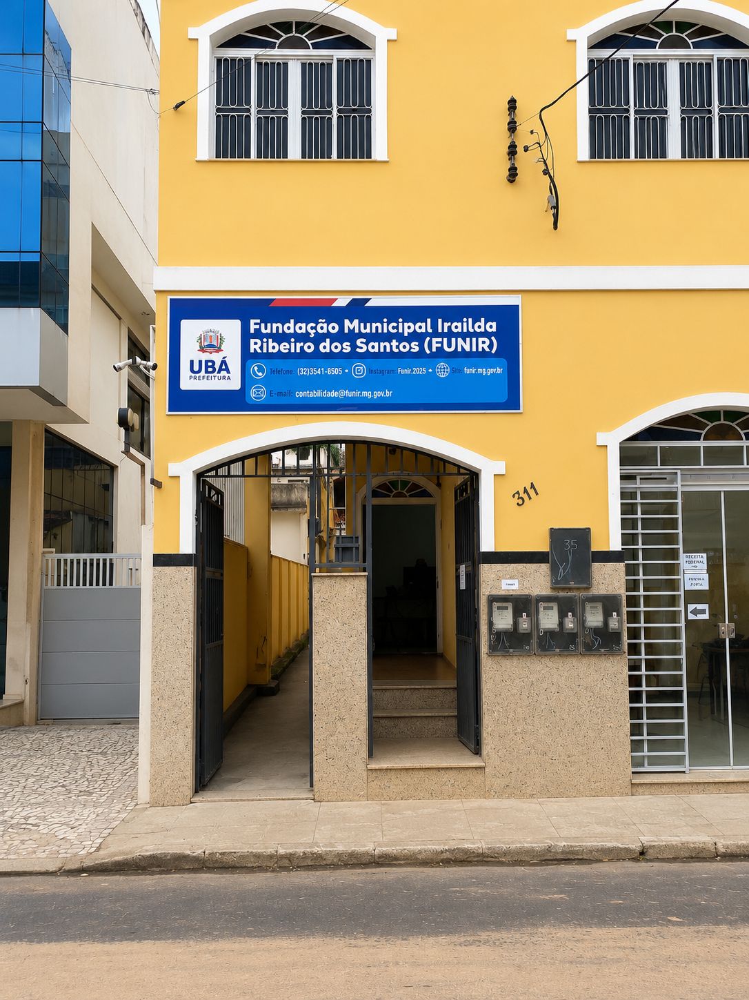 FUNIR reforça presença institucional com a instalação de sua nova placa de identificação